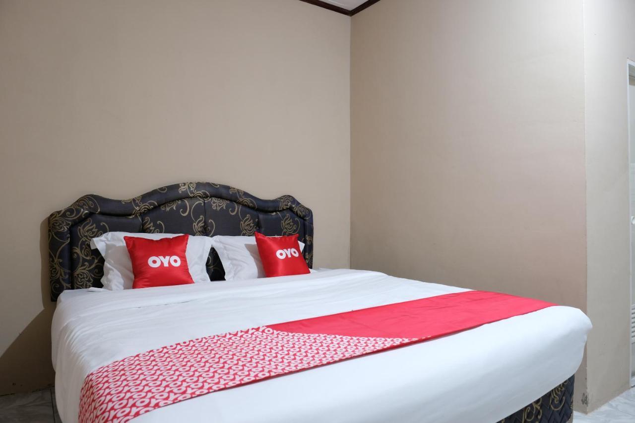 Oyo 1851 Homestay Joss Tanjungbinga 外观 照片